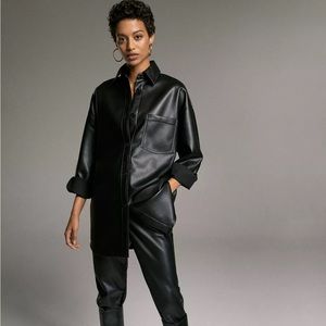 Aritzia Pelli Blouse